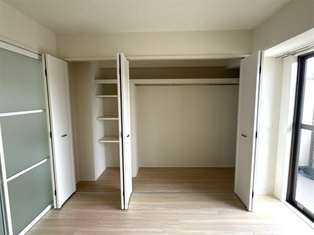ハートフル湊川1号棟の収納