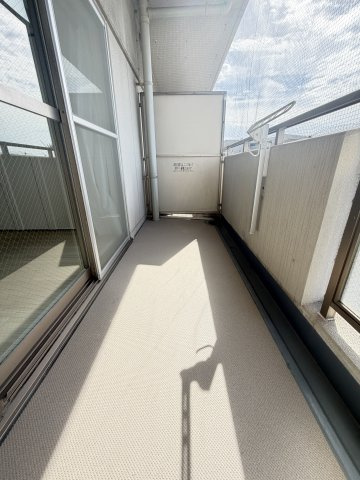 ハートフル湊川1号棟のバルコニー
