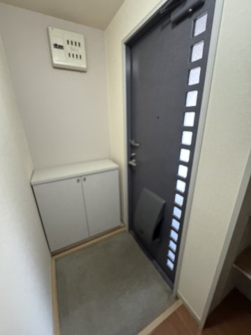 リバティテラスの玄関