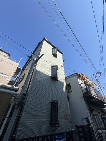 シダー真野の外観