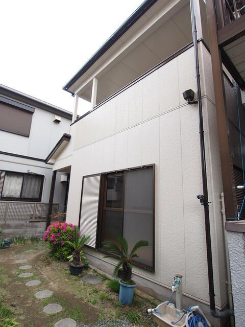 片山町2丁目貸家の外観