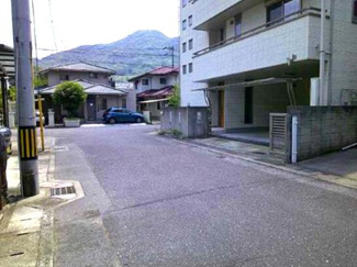 【前面道路含む現地写真】 | 広島市安芸区中野５丁目 コモンライフ中野