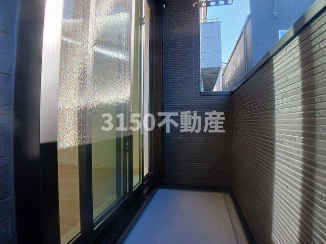 ヴィラ　セレニティのバルコニー|お洗濯にも便利なバルコニー付き
