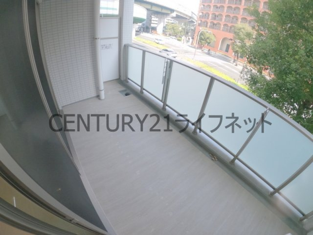 【バルコニー】 | ベネチア天満橋