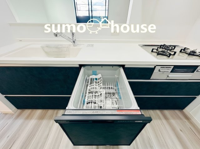 西区中央2丁目　2号棟のキッチン|きれいなキッチンです