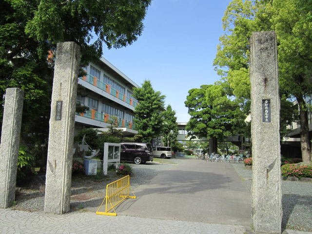 コスモⅣの周辺|西尾市立横須賀小学校まで900m
