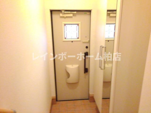 【仲介手数料：50％OFF】対象物件！の玄関|シューズボックスがあります