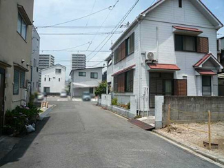 【前面道路含む現地写真】 | 広島市中区西川口町