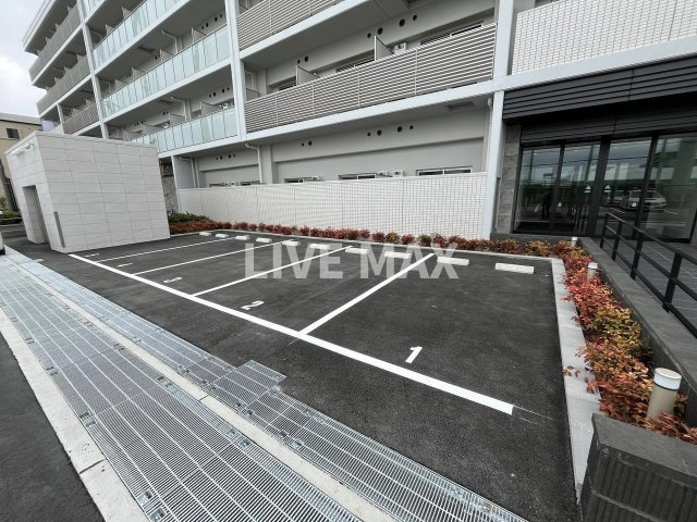 【駐車場】MAXIVCROS江坂 