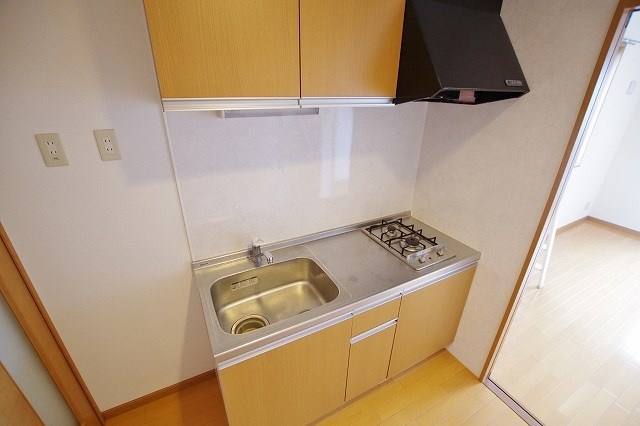 寝屋川市香里西之町の賃貸マンションのキッチン