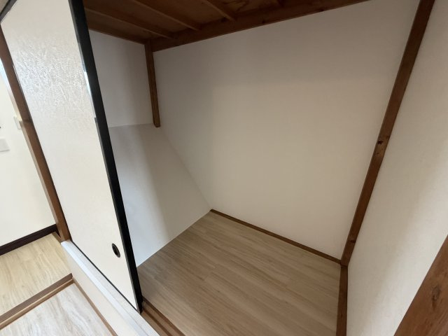 江戸川区一之江１丁目の一戸建ての収納