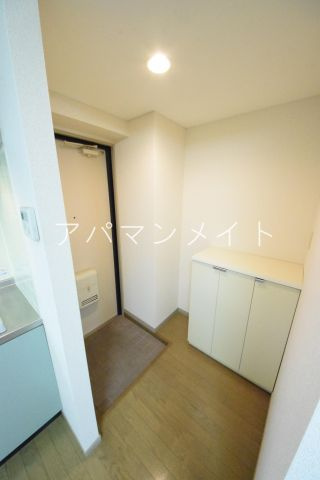 【玄関】 | シューズボックス付きです