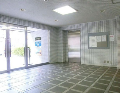 【エントランス】 | ロナ王子