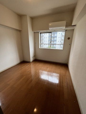 【内装】 | ロナ王子