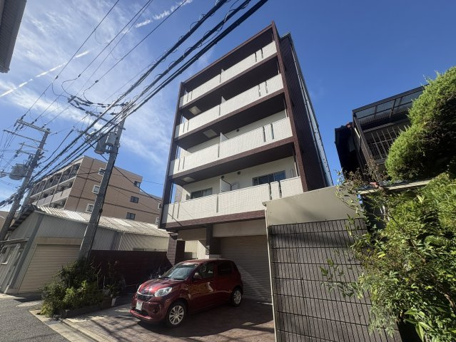 stream esaka江坂の外観