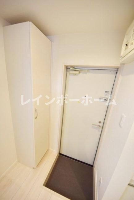 特典：仲介手数料が無料です!!の玄関|きれいな玄関です