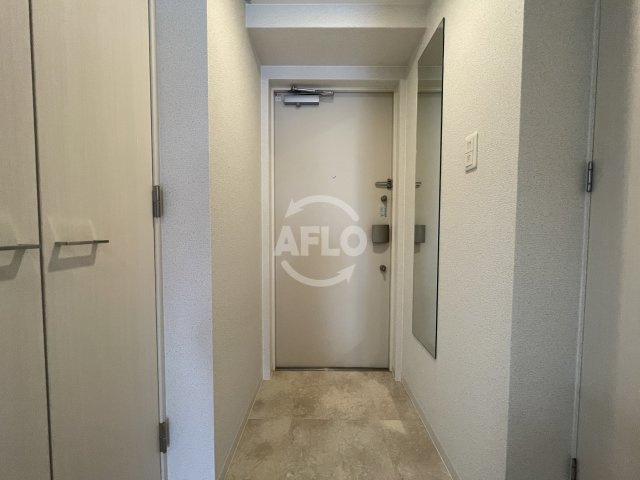 アドバンス西梅田ラシュレの玄関|アドバンス西梅田ラシュレ　玄関