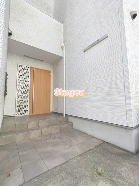 REGALEST宮原のエントランス