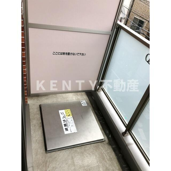 【バルコニー】 | Ｌｏｇ武蔵小山 | 暖かな日差しのふりそそぐバルコニー