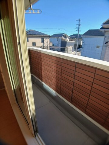 リバーサイド　Ｋｉｒａのバルコニー|開放的で明るい空間を演出してくれるバルコニーです