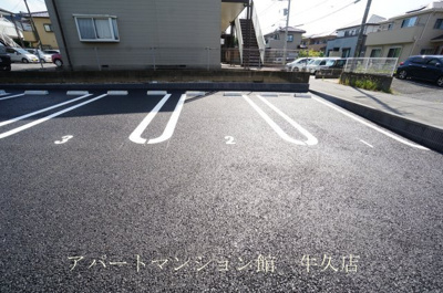 【駐車場】 | カーサ　セレーナ
