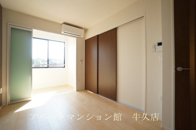 カーサ　セレーナの居間・リビング