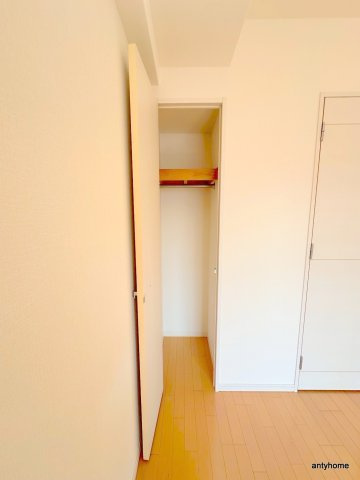 プレサンス難波EASTモダニティ 仲介手数料無料の収納