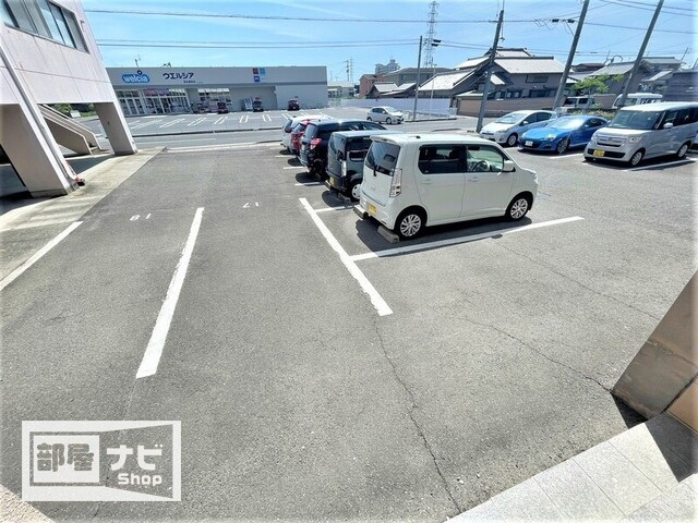 レジデンスＭの駐車場|駐車場