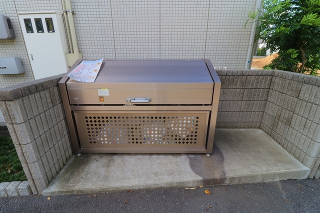 セントポーリアのその他共用部分|ゴミ置き場！