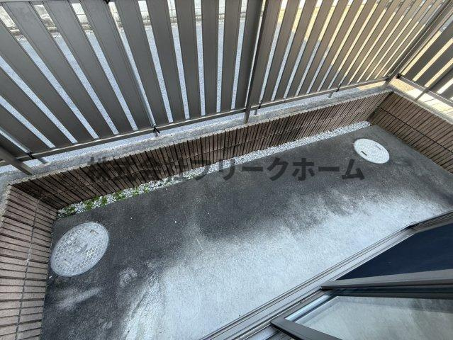 三鷹市牟礼５丁目の賃貸マンションのバルコニー