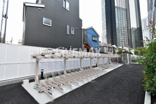 【駐車場】プレール・ドゥーク　新宿Ｗｅｓｔ