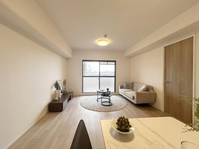 【居間・リビング】 | ☆大阪府八尾市本町５丁目８－２３メゾンドール八尾本町