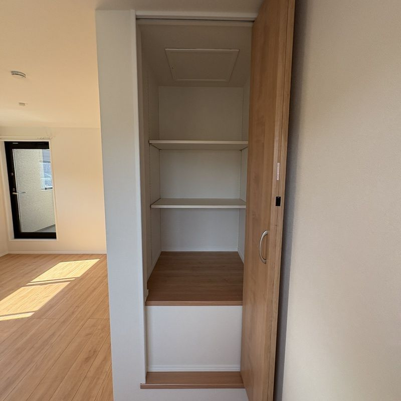MELLAS浦安の収納|他部屋参考写真