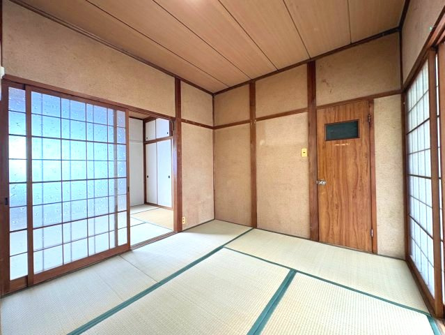 山中田アパートの寝室