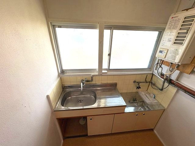 山中田アパートのキッチン
