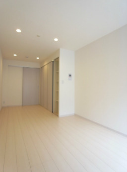リブリ・寿の内装