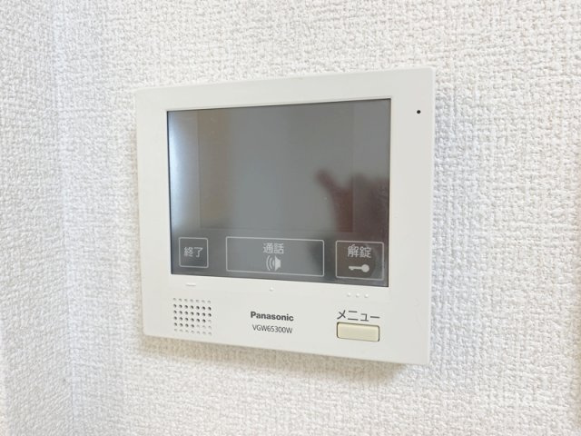 Casa  Comfort  Aのセキュリティ|モニター付きインターホンで安心！