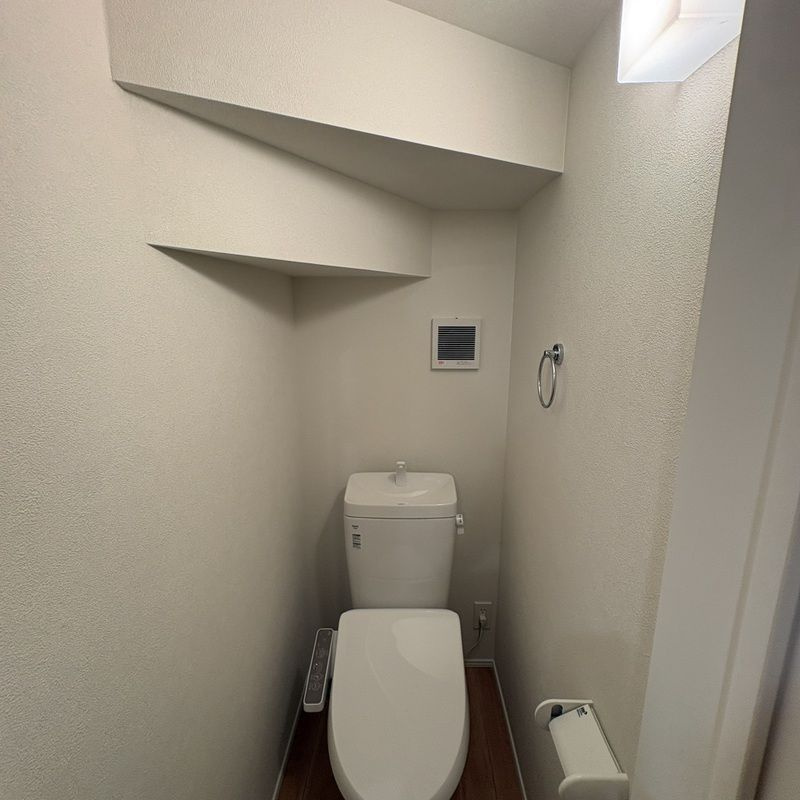MELLAS浦安のトイレ|他部屋参考写真