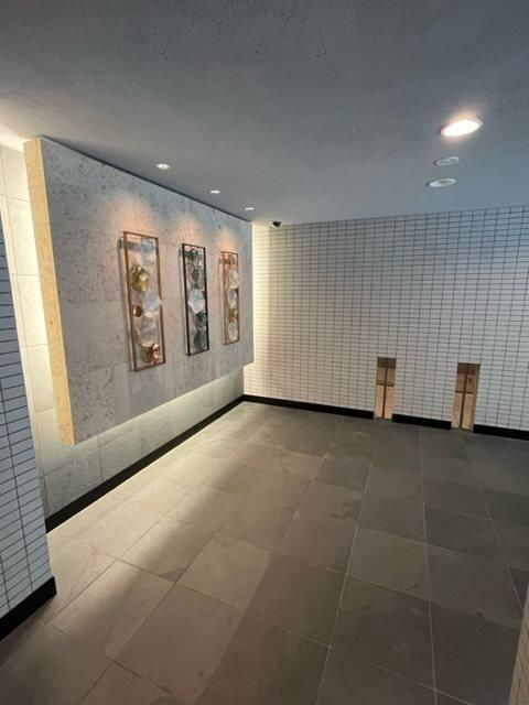 レジディア月島のエントランス