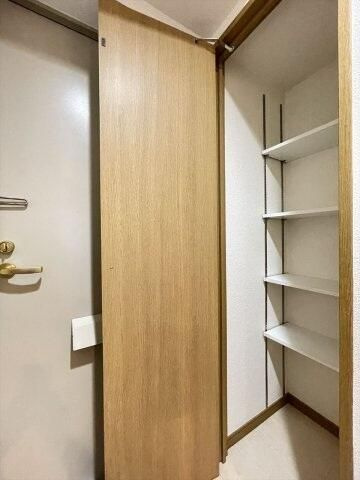 スカイコート本郷東大前壱番館の収納