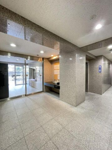 スカイコート本郷東大前壱番館のロビー