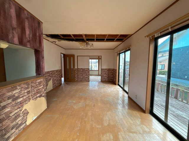 中古戸建　郡山市富久山町福原字陣場　行徳小・明健中の居間・リビング|【リフォーム中】