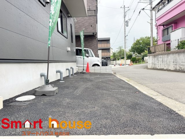 座間市明王第７の駐車場