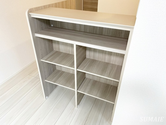 Ｇｌｏｉｒｅ Ｃｏｕｒｔの収納|カウンター下は収納です☆
