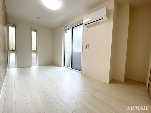 Ｇｌｏｉｒｅ Ｃｏｕｒｔの寝室|オールフローリングのお部屋です！