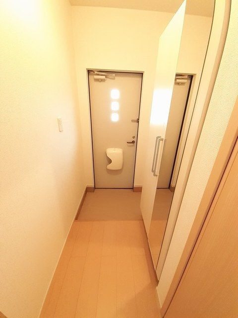 サンリットヴィラⅤ　Ｂの玄関