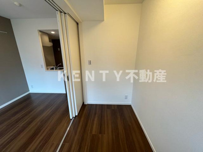 【居間・リビング】 | アジールコート大森西 | こちらの居間で趣味の時間をお楽しみください