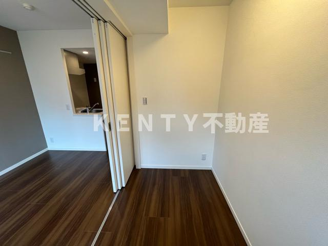 【居間・リビング】 | アジールコート大森西 | こちらの居間で趣味の時間をお楽しみください