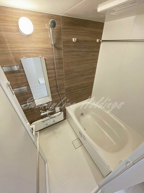 厚木市中町４丁目の賃貸マンションの浴室