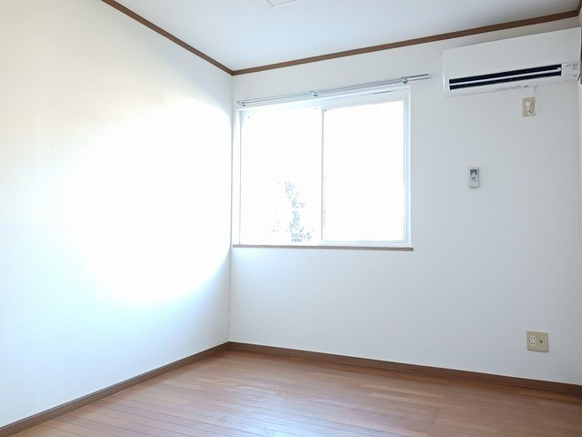 ウィステリアのその他